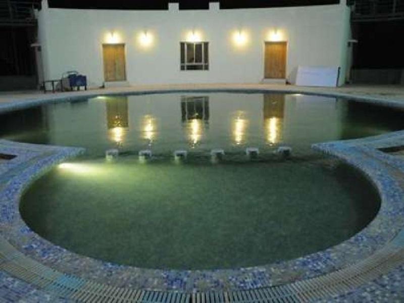 Hotel Seven Sky Clarks Exotica à Bhuj Extérieur photo