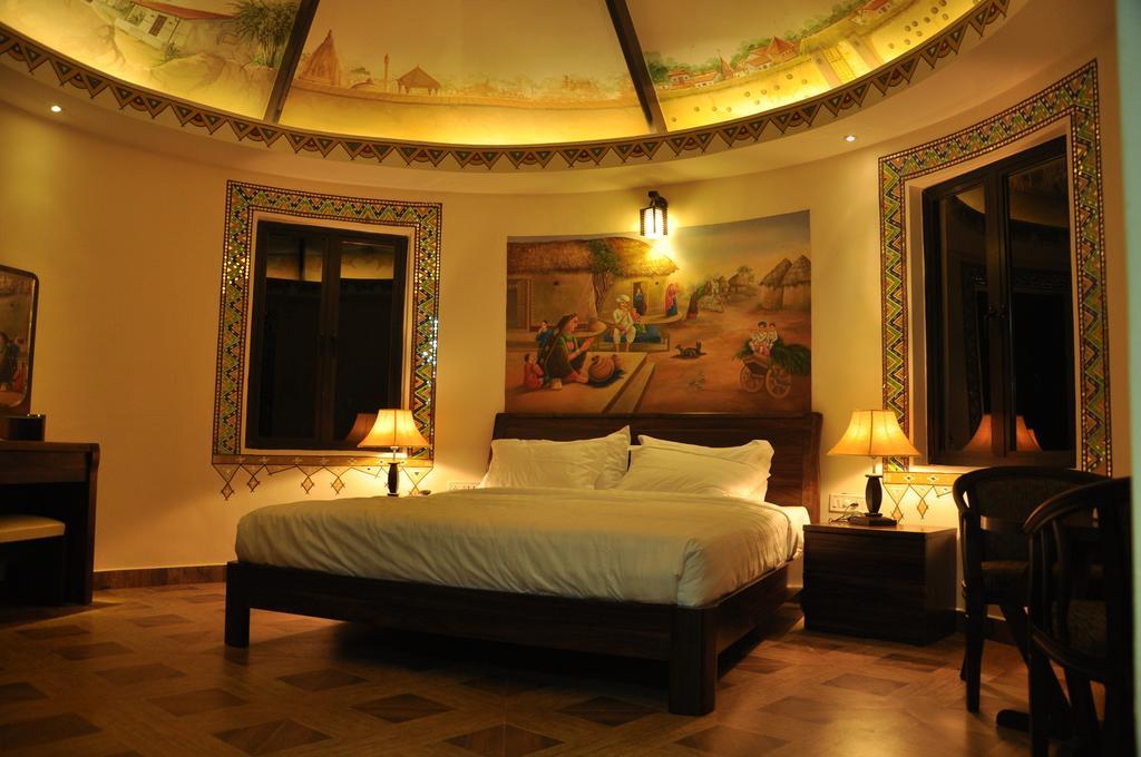Hotel Seven Sky Clarks Exotica à Bhuj Chambre photo