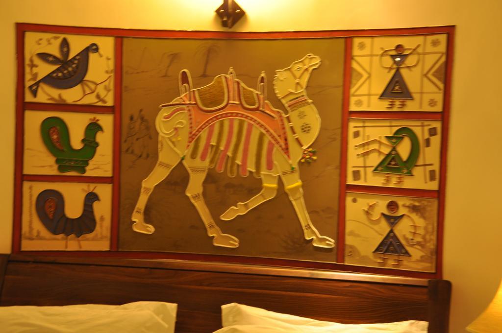 Hotel Seven Sky Clarks Exotica à Bhuj Extérieur photo
